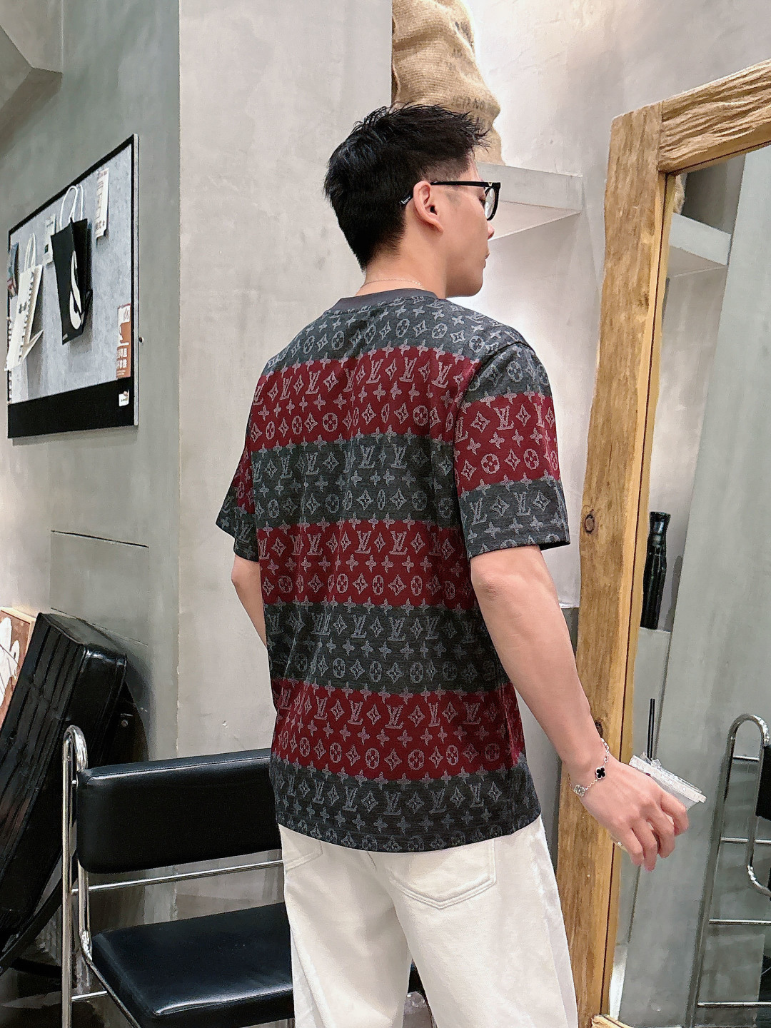 高版本 L家26ss新品 春夏新款 提花针织短袖轻奢主义 男女日常通勤穿搭必备单品 正确版本 欢迎对比详