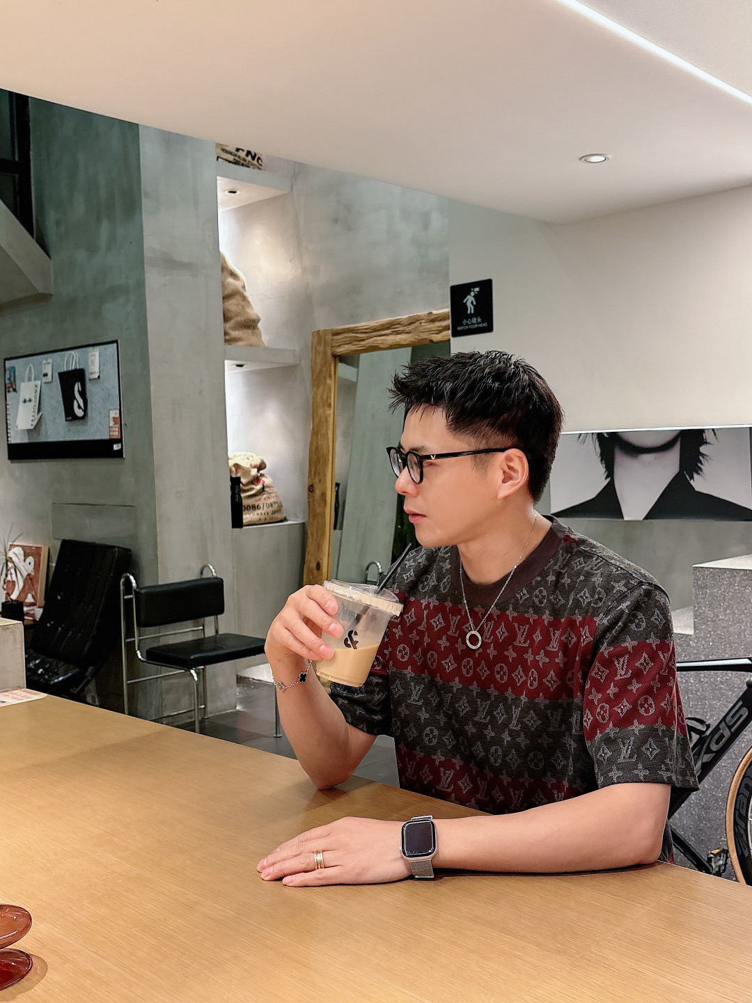 高版本 L家26ss新品 春夏新款 提花针织短袖轻奢主义 男女日常通勤穿搭必备单品 正确版本 欢迎对比详