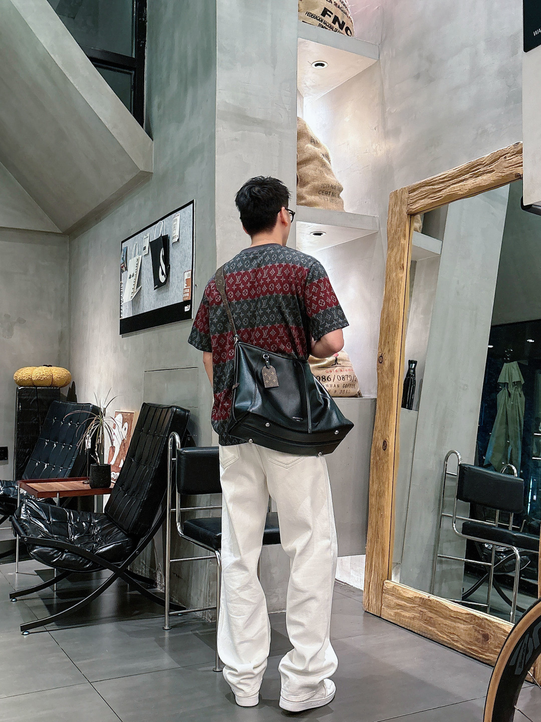 高版本 L家26ss新品 春夏新款 提花针织短袖轻奢主义 男女日常通勤穿搭必备单品 正确版本 欢迎对比详