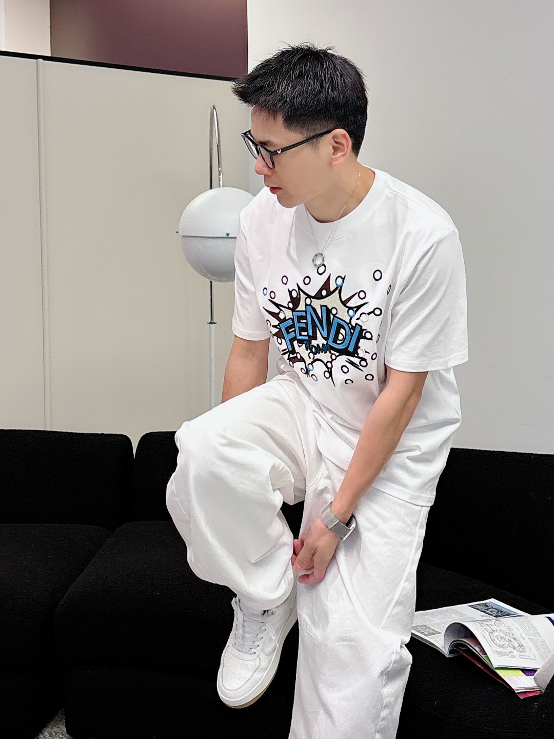 🌟🌟Fendi，2026FW早春标准版型短袖圆领T恤。纯棉材质。正面绣有定制的撞色FE*DI BoomP