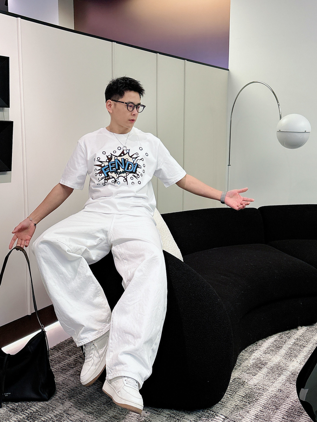 🌟🌟Fendi，2026FW早春标准版型短袖圆领T恤。纯棉材质。正面绣有定制的撞色FE*DI BoomP