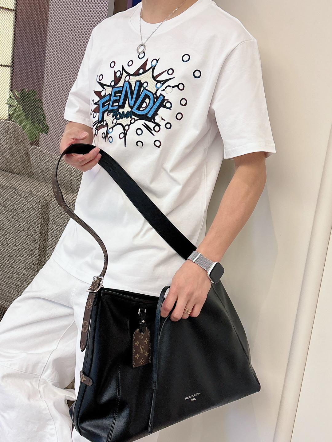 🌟🌟Fendi，2026FW早春标准版型短袖圆领T恤。纯棉材质。正面绣有定制的撞色FE*DI BoomP