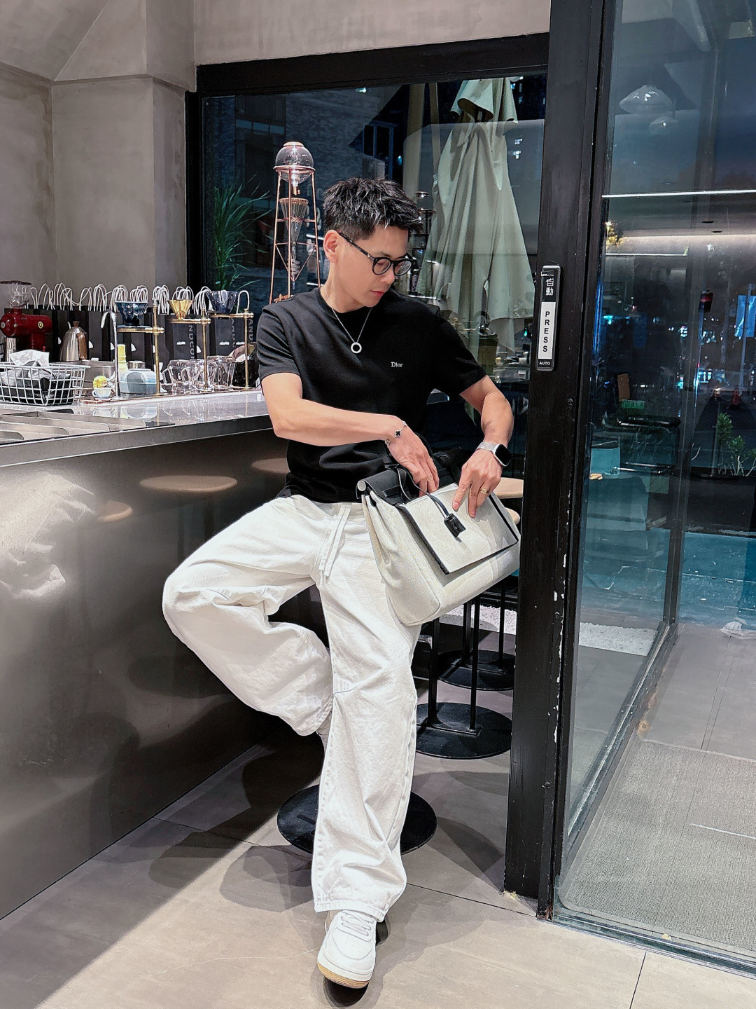 Dior迪奥 2026ss 春夏新款首发专柜最新款短袖圆领T恤 高端订制 设计前卫时尚！手感柔软.穿着舒