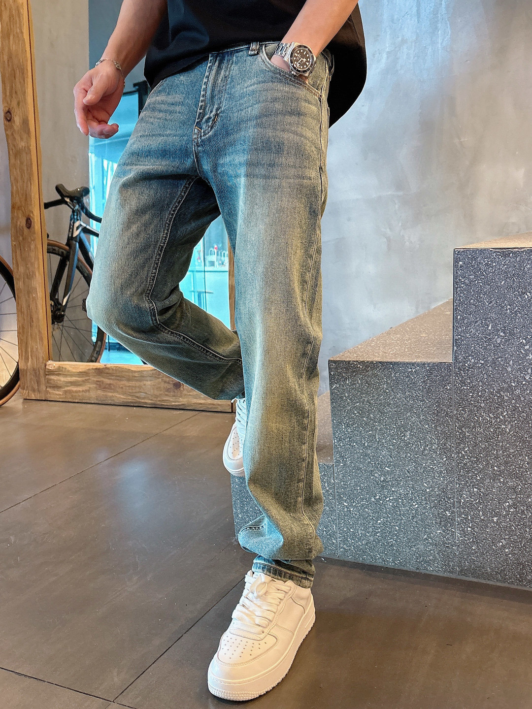 CD 新款时尚复古水洗怀旧牛仔裤，男士后腰老花铭牌装饰直筒显瘦休闲牛仔长裤！贸易公司渠道稀出，领先官网发