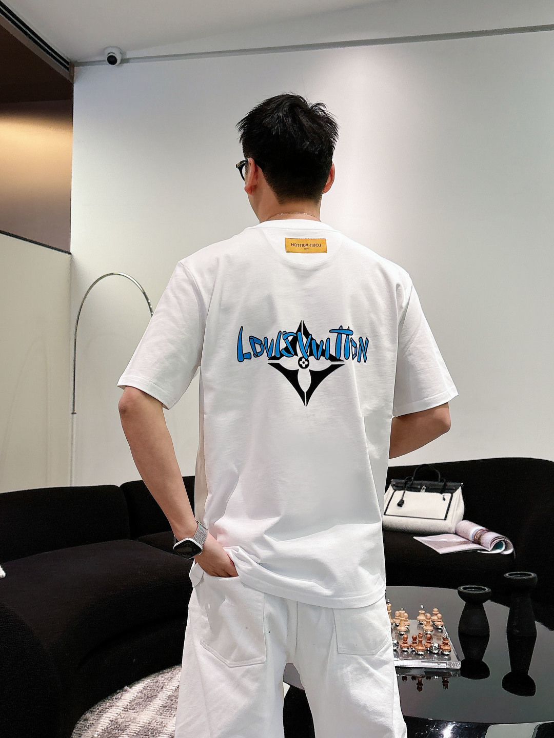 2026SS新品驴牌lv男士新款圆领短袖，香港洋行渠道货，重磅高端臻品，高奢品鉴白金级单品，26年官柜新