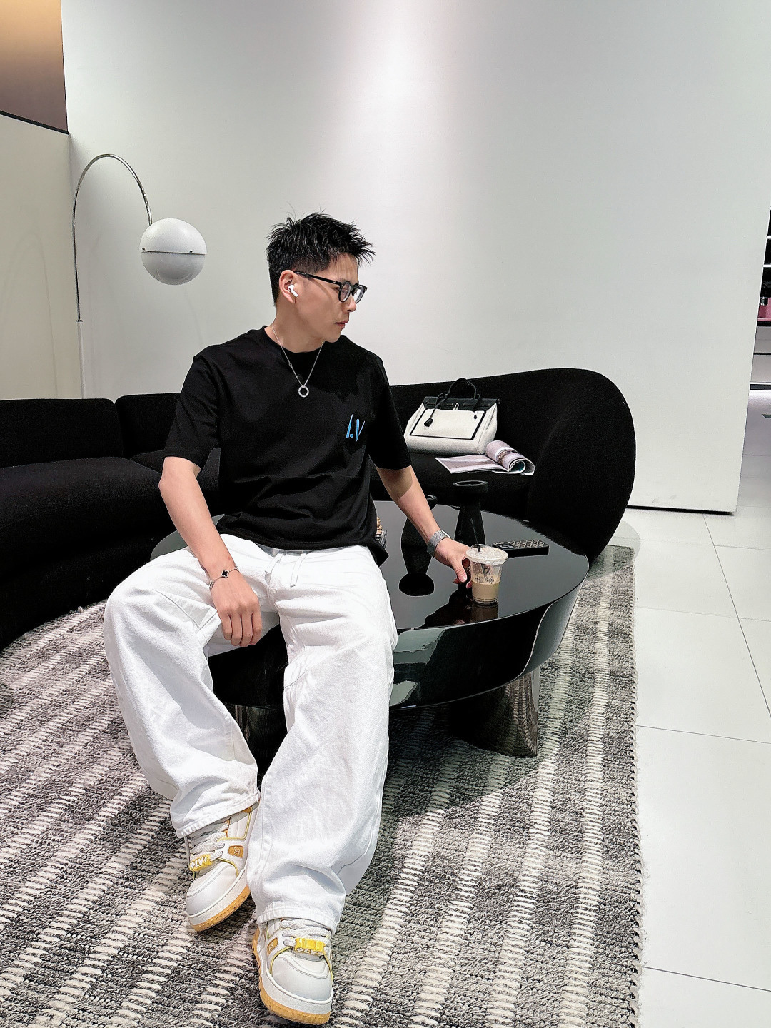 2026SS新品驴牌lv男士新款圆领短袖，香港洋行渠道货，重磅高端臻品，高奢品鉴白金级单品，26年官柜新