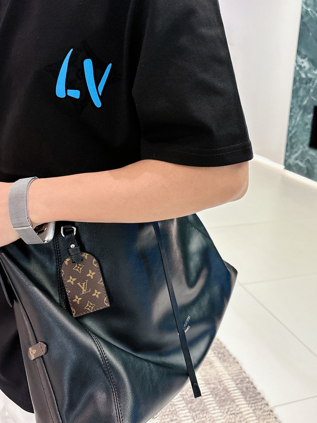 2026SS新品驴牌lv男士新款圆领短袖，香港洋行渠道货，重磅高端臻品，高奢品鉴白金级单品，26年官柜新