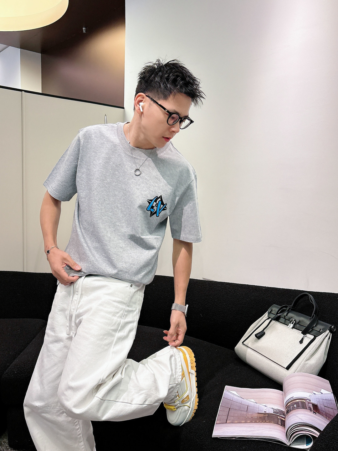 2026SS新品驴牌lv男士新款圆领短袖，香港洋行渠道货，重磅高端臻品，高奢品鉴白金级单品，26年官柜新