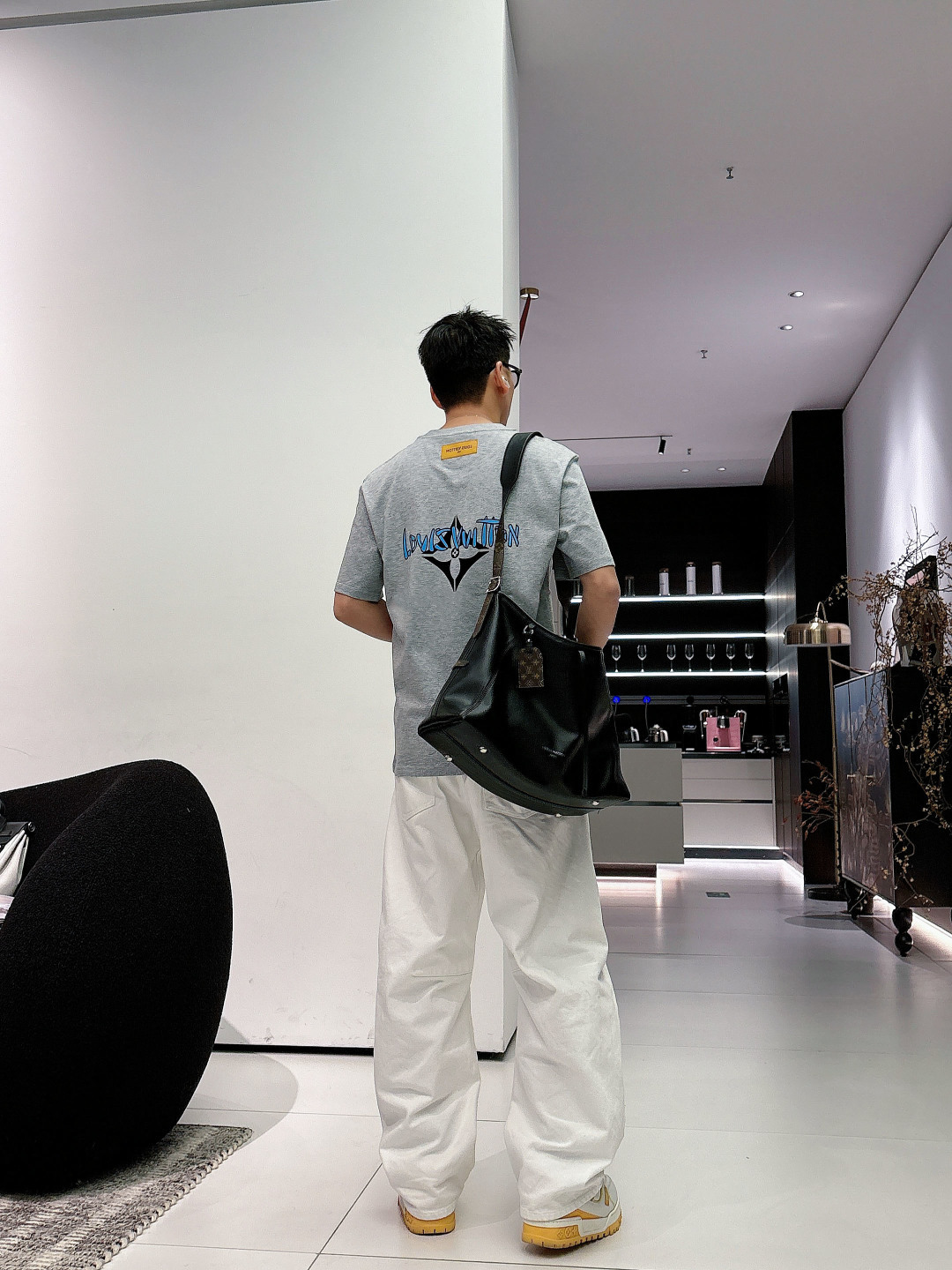 2026SS新品驴牌lv男士新款圆领短袖，香港洋行渠道货，重磅高端臻品，高奢品鉴白金级单品，26年官柜新