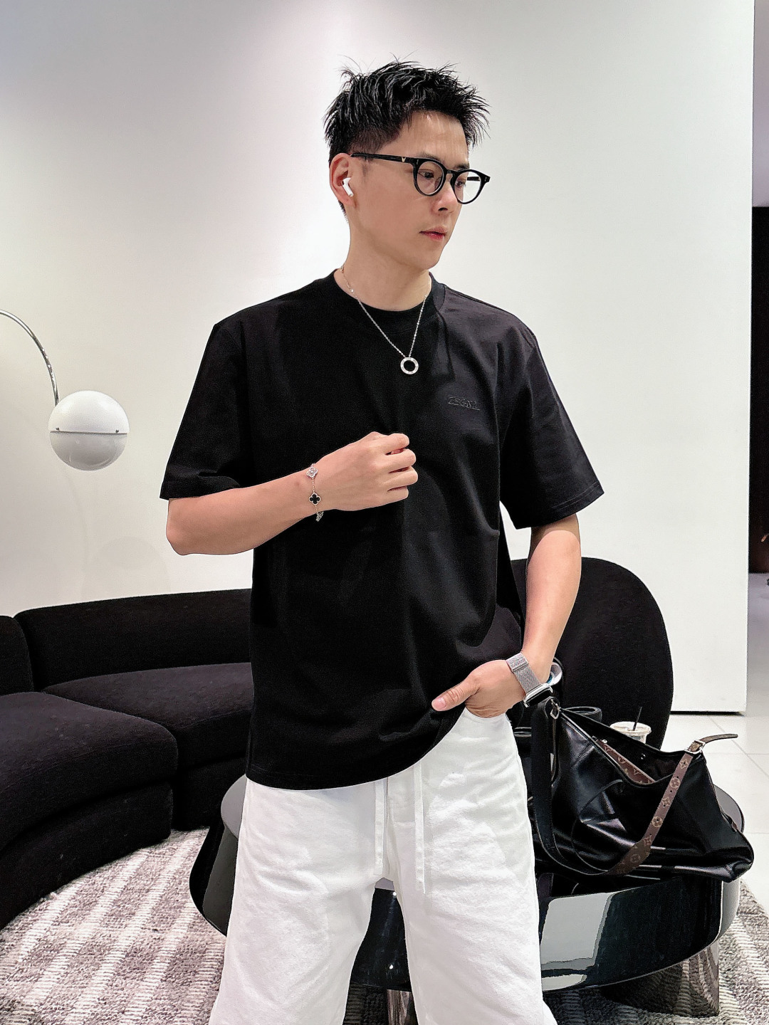 Zegna，2026ss夏季最新品，专柜同步有售，原单狠货，时尚休闲圆领短袖T恤，采用进口原版面料，舒适