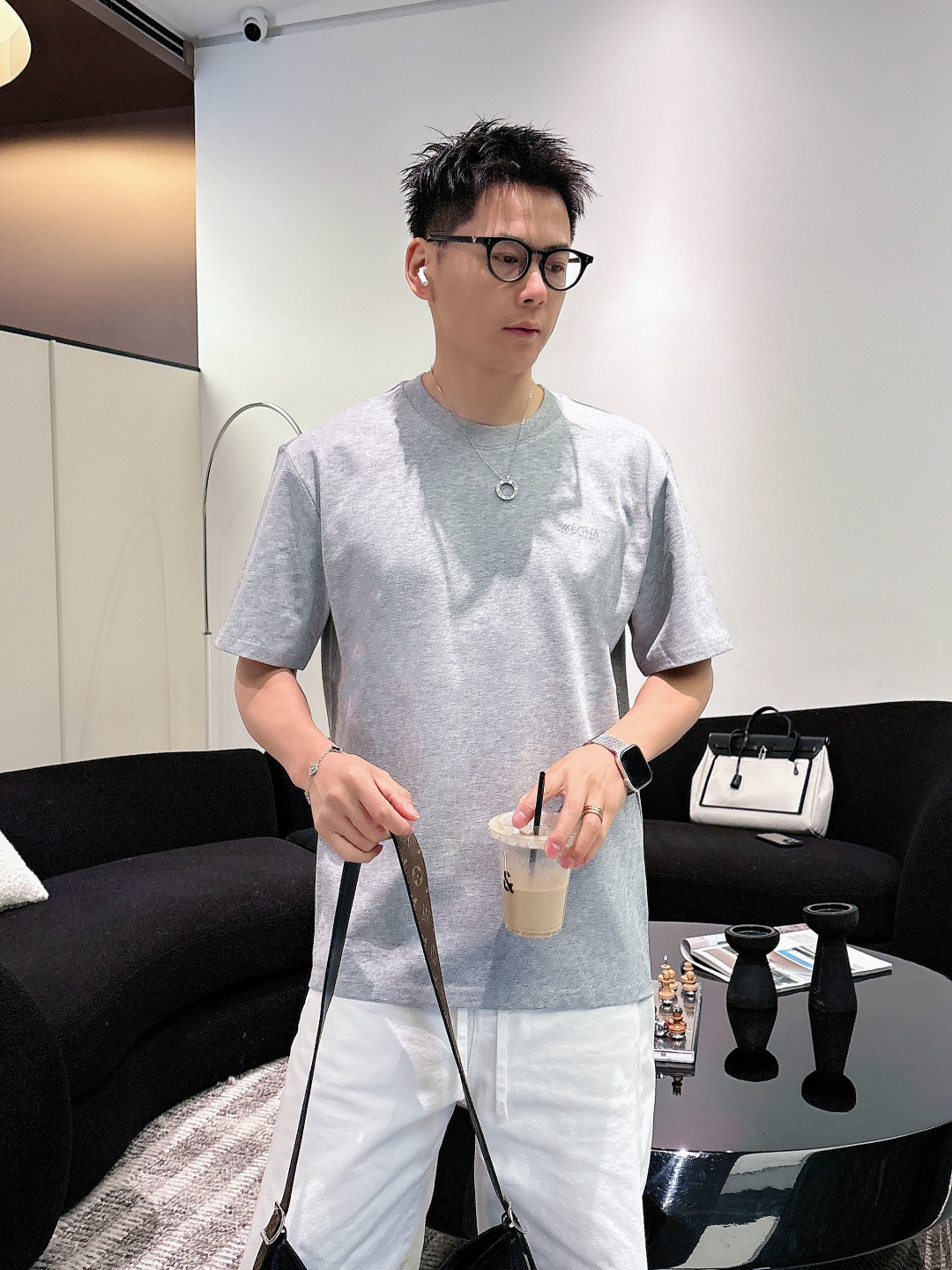 Zegna，2026ss夏季最新品，专柜同步有售，原单狠货，时尚休闲圆领短袖T恤，采用进口原版面料，舒适