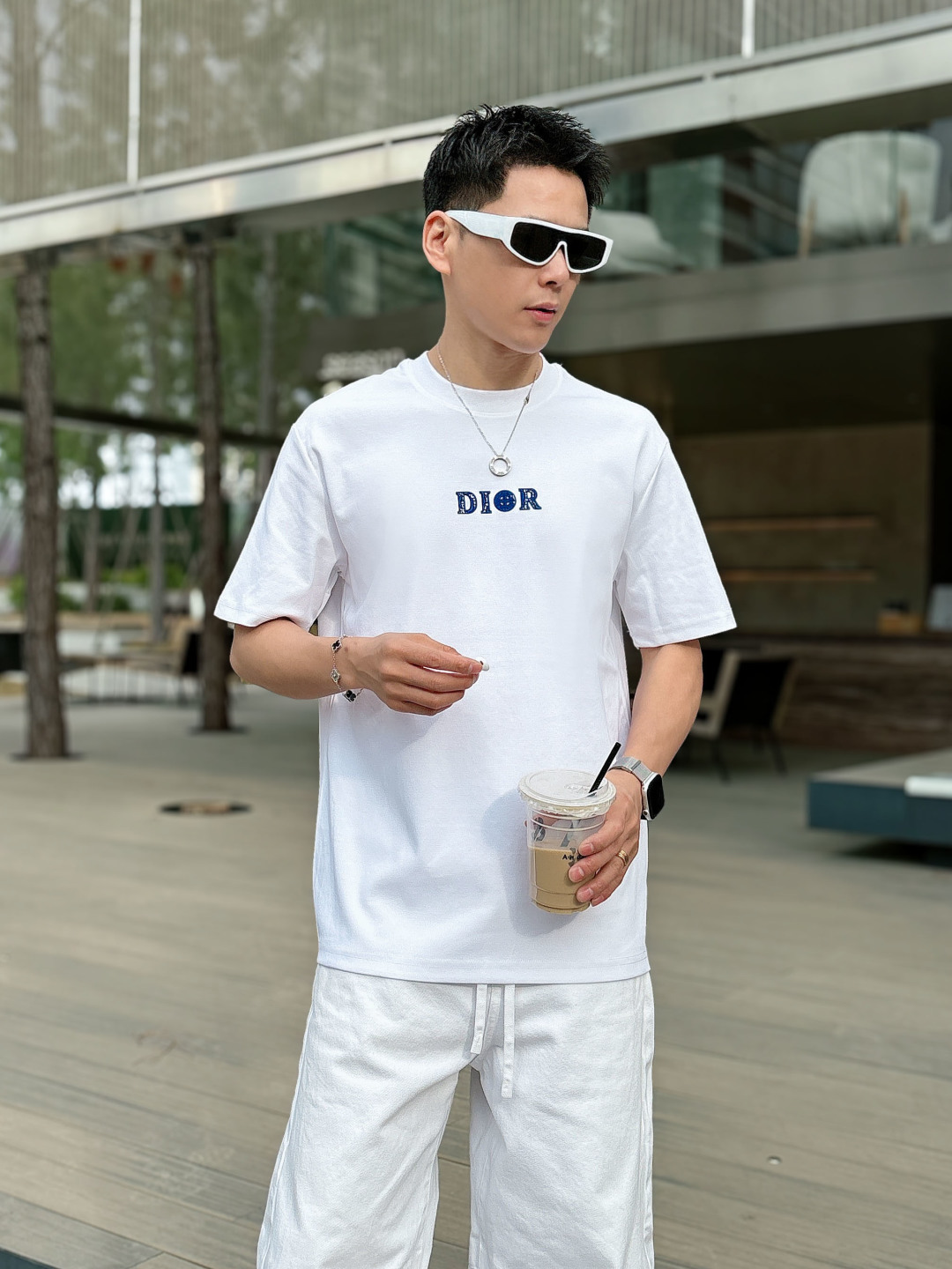 Dior迪奥 2026ss 春夏新款首发专柜最新款短袖圆领T恤 高端订制 设计前卫时尚！手感柔软.穿着舒