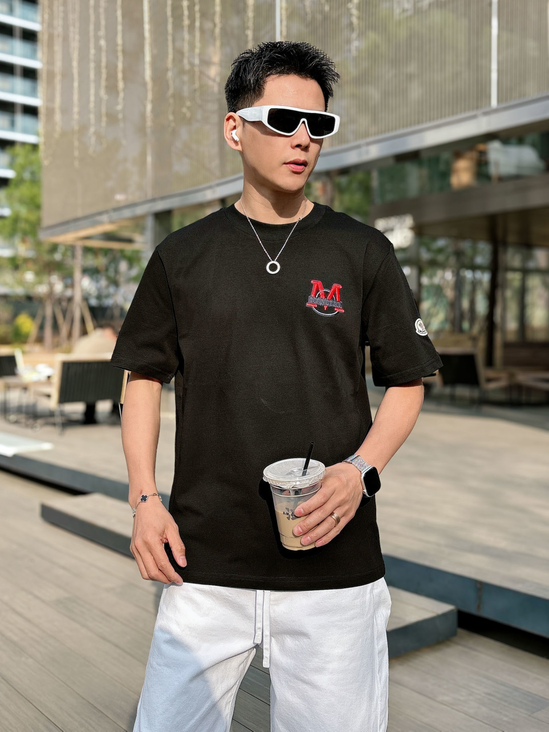 Moncl 2026ss春夏最新男女同款👫贸易订单短袖T恤，全品相！！网红款！上身舒适透气，不僵硬，整体