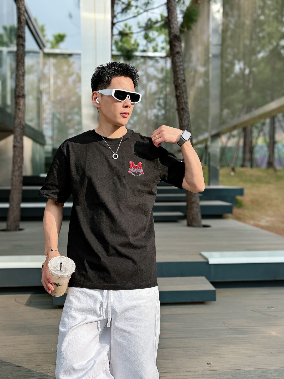 Moncl 2026ss春夏最新男女同款👫贸易订单短袖T恤，全品相！！网红款！上身舒适透气，不僵硬，整体