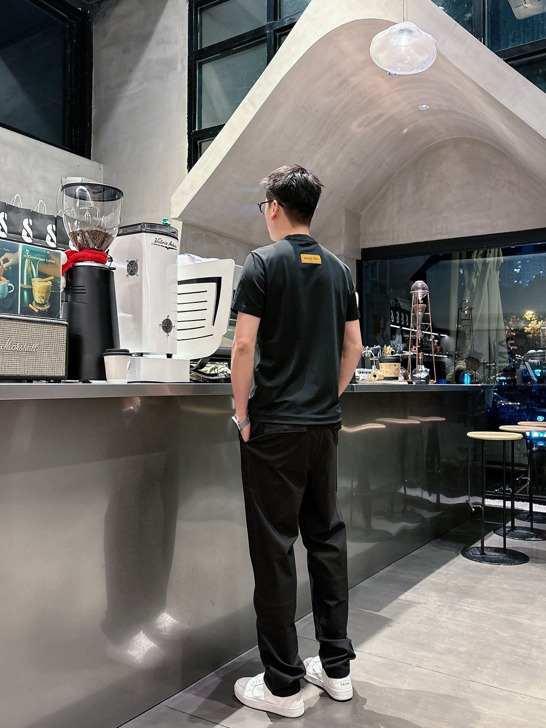 L家2026春夏新款首发专柜最新款短袖圆领T恤 高端订制 经典品牌logo刺绣工艺设计 高端定制面料.手