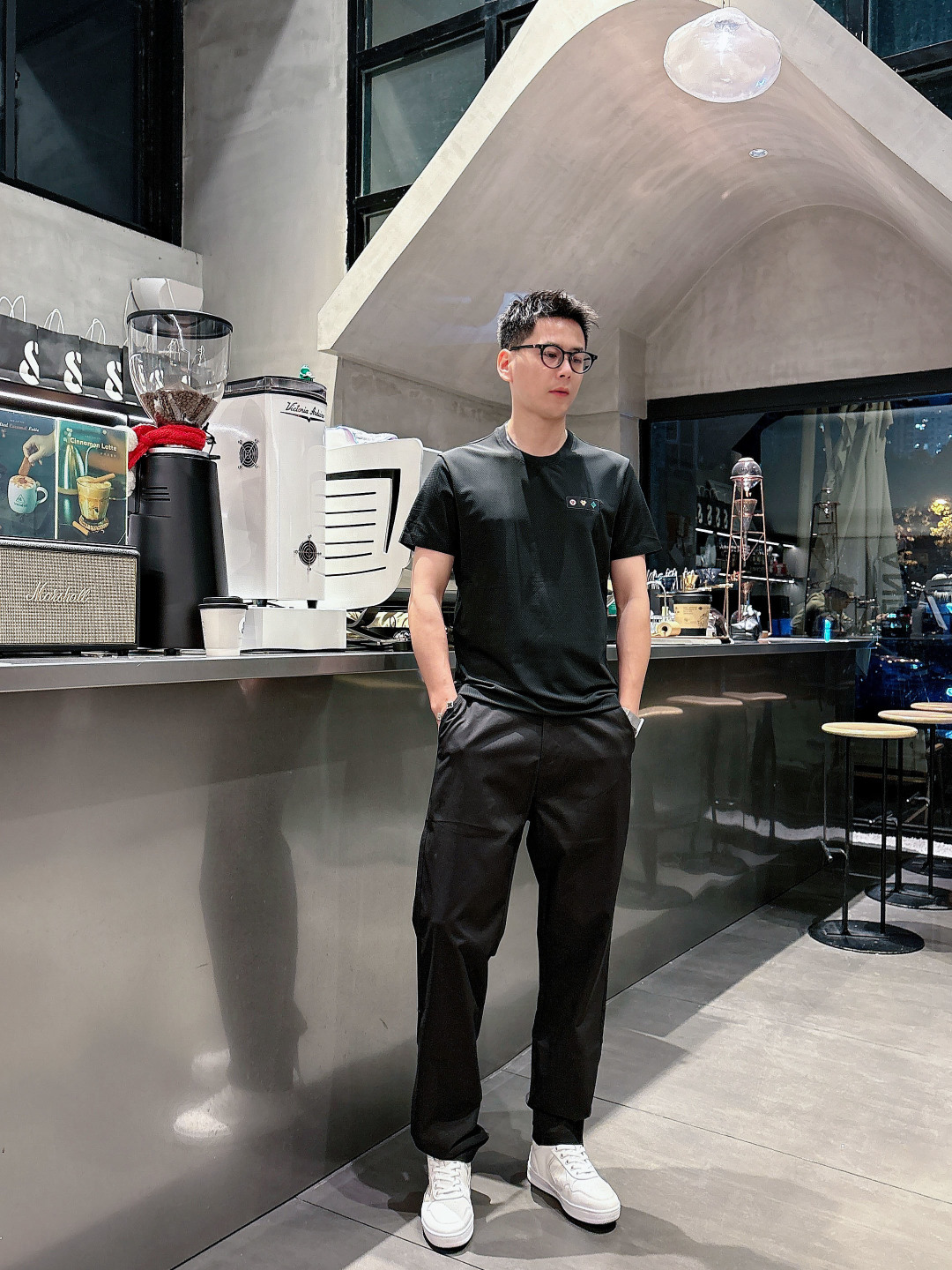 L家2026春夏新款首发专柜最新款短袖圆领T恤 高端订制 经典品牌logo刺绣工艺设计 高端定制面料.手