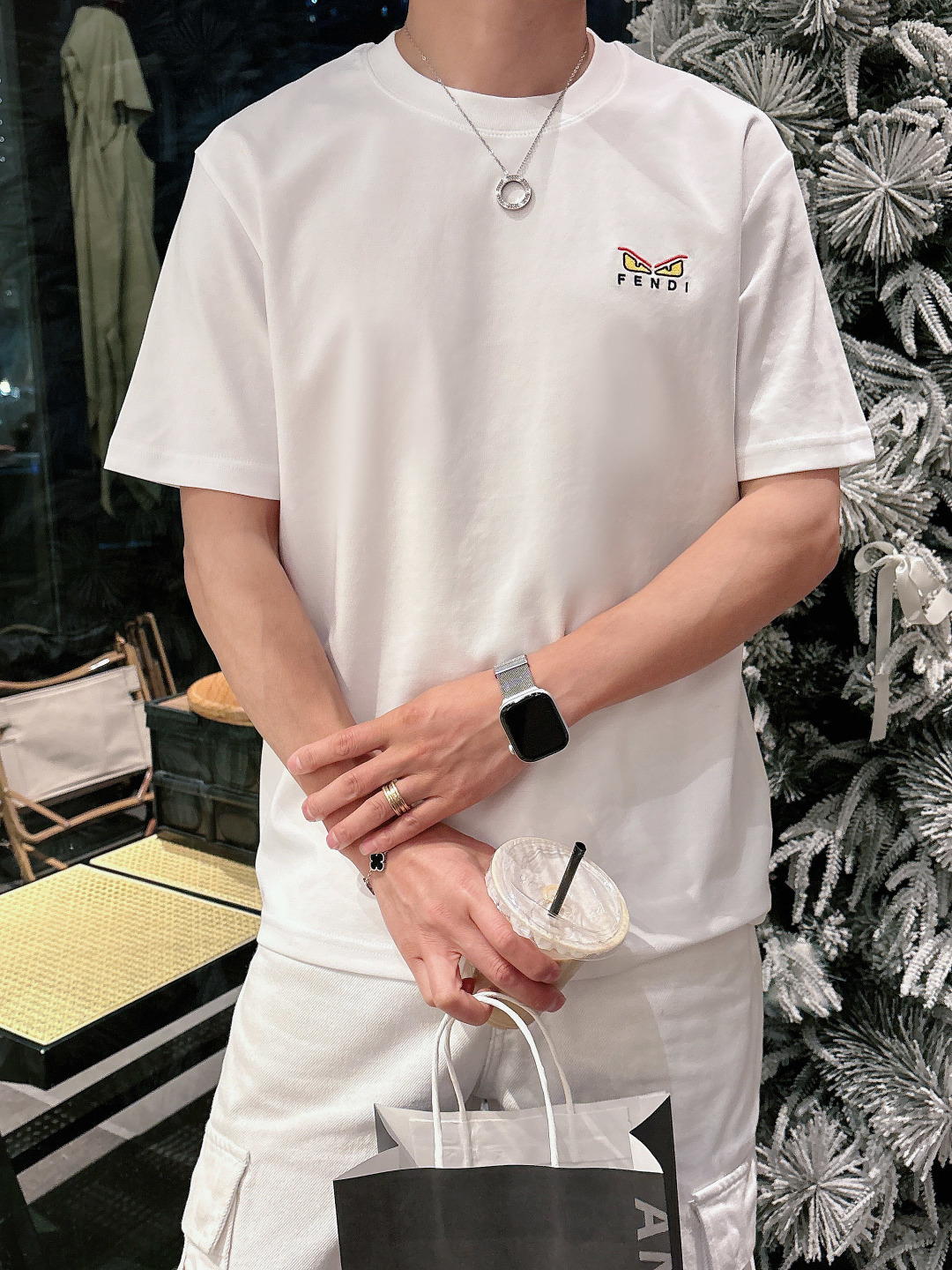 FENDI 芬迪 2026ss春夏新款上市 定制面料柔软舒适，经典刺绣眼睛 极具时尚代表性！精致小眼睛刺