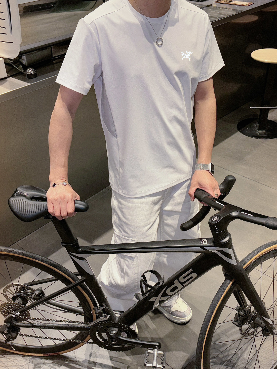 Arc’teryx 2026ss新款 超级耐看有型 业内首发，打造高端都市休闲运动风格，上身可以承载一切