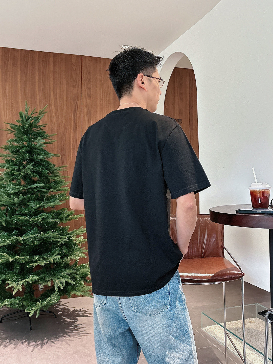 Loew2026ss 春夏新款首发专柜最新款短袖圆领T恤 高端订制 设计前卫时尚！经典品牌logo高端定