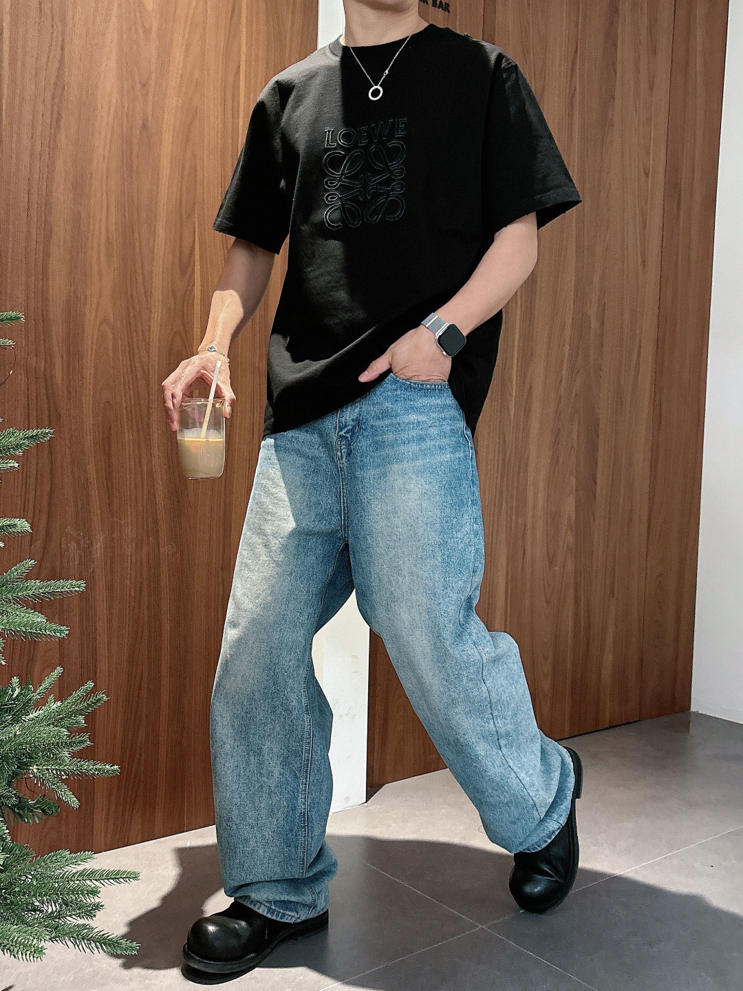 Loew2026ss 春夏新款首发专柜最新款短袖圆领T恤 高端订制 设计前卫时尚！经典品牌logo高端定