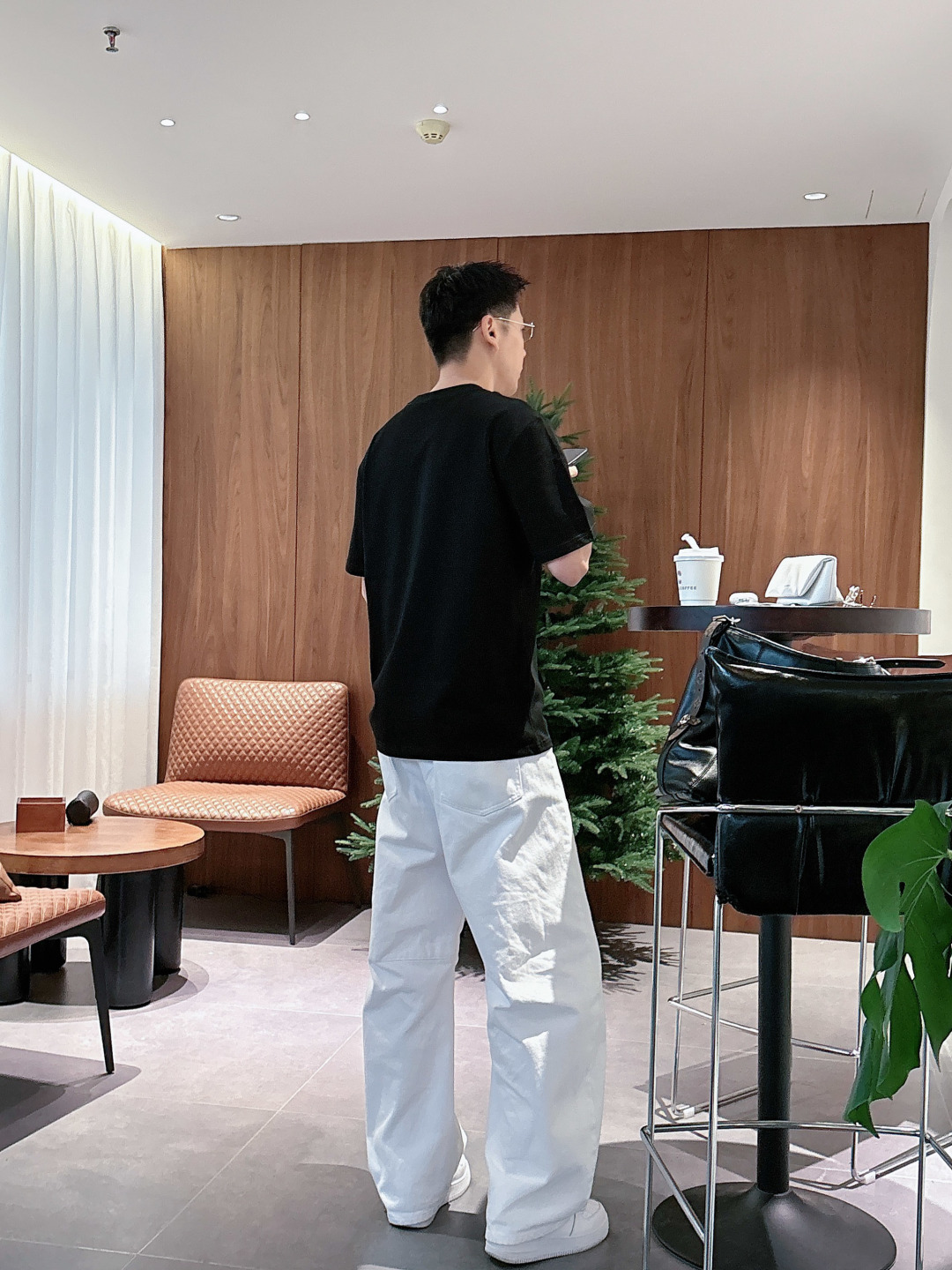 Dior*迪奥 2026 刺绣小马‼️短袖T恤®🖤一眼心动的Dior限定款来啦!'胸前立体刺绣小马萌趣吸