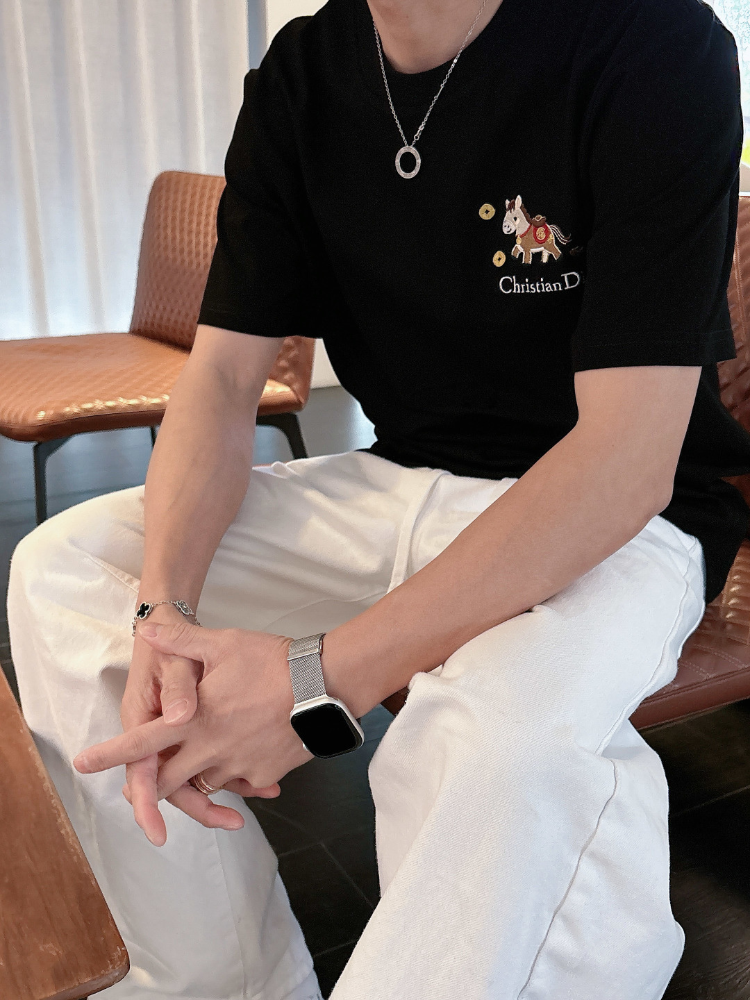 Dior*迪奥 2026 刺绣小马‼️短袖T恤®🖤一眼心动的Dior限定款来啦!'胸前立体刺绣小马萌趣吸