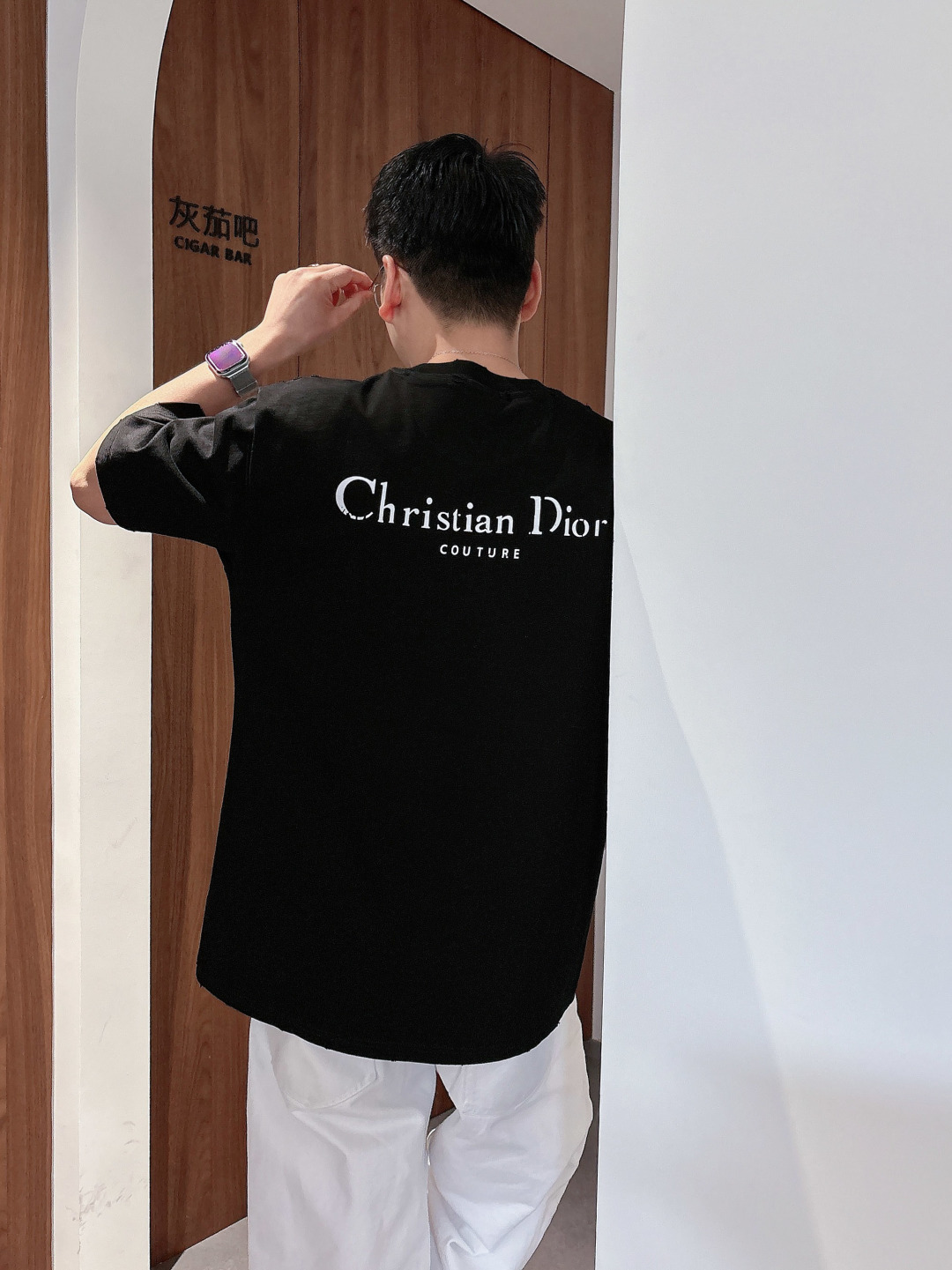 DO# 2026ss春夏新款首发专柜最新款短袖圆领T恤 高端订制 设计前卫时尚！品牌logo磨破工艺设计