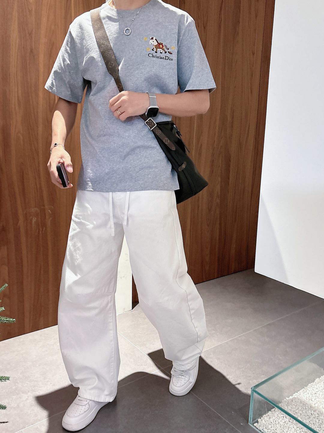 Dior*迪奥 2026 刺绣小马‼️短袖T恤®🖤一眼心动的Dior限定款来啦!'胸前立体刺绣小马萌趣吸