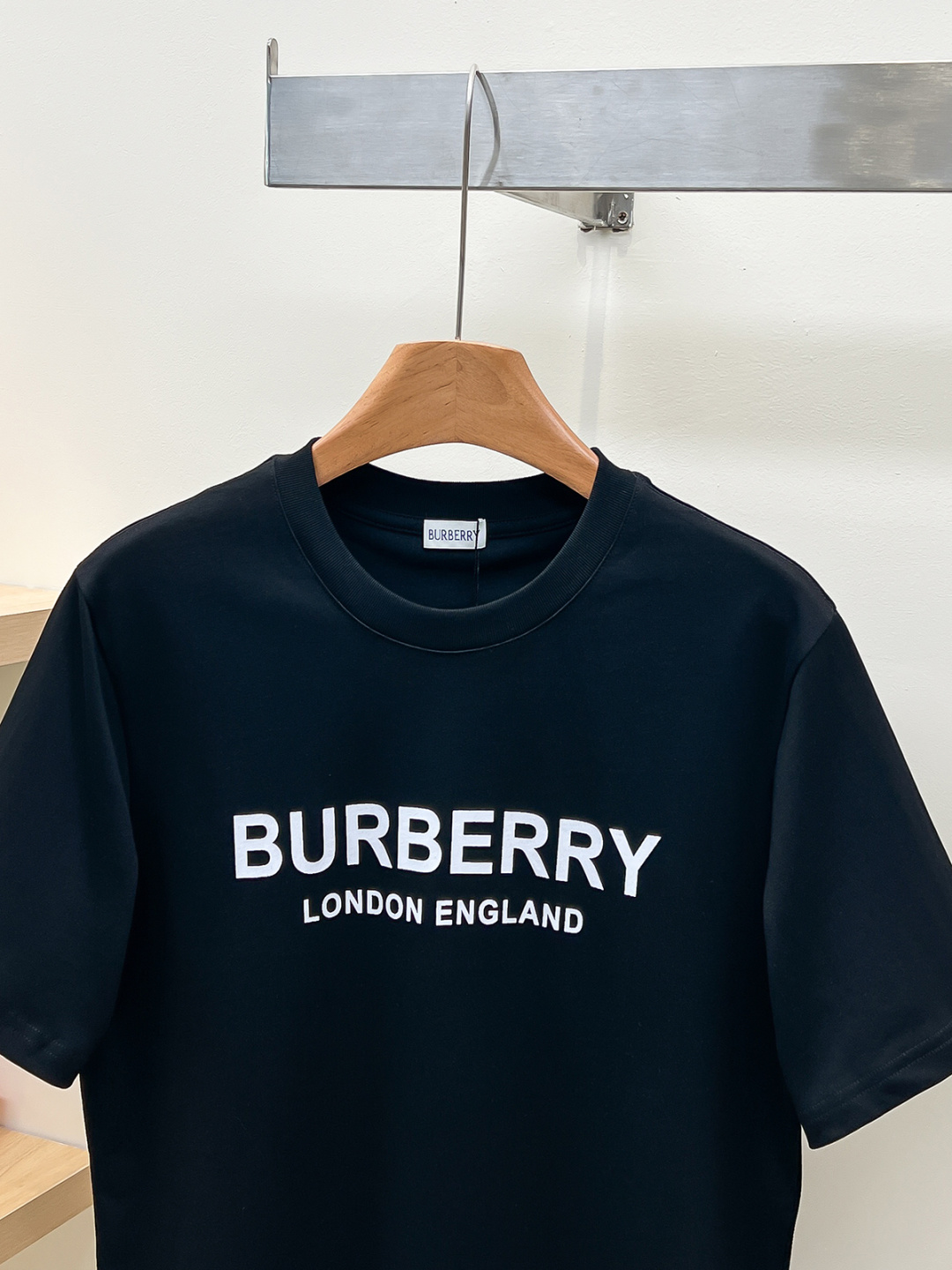 BURBE圆领短袖T恤品牌经典 立体双层胶印字母LOGO压花工艺官方同步  高版本 高品质时尚个性  百