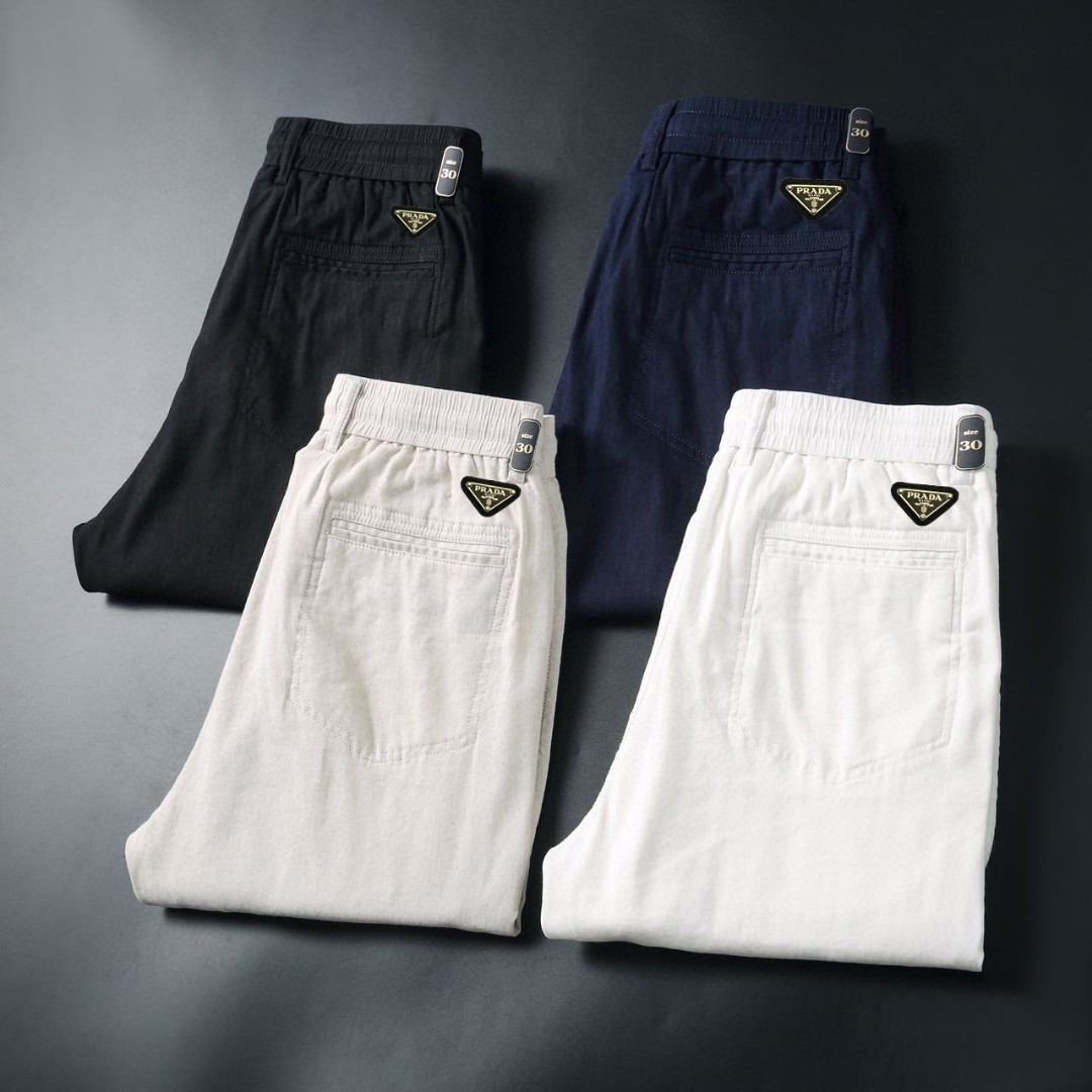 NO:132502,Prada 25 spring and summer style men's straight linen casual pants original original cloth original wash water!  Imported elastic linen fabric, original hardware and accessories, super positive style, comfortable and breathable, extremely high grade, counter quality, and handsome upper body. Number of sizes 29-38,,prada,alexander wang19860909普拉达 25春夏款 男士直筒亚麻休闲裤原厂原布原洗水！进口弹力亚麻面料,原版五金辅料,版型超正,舒适透气,档次极高,专柜品质,上身帅气十足. 码数29-38,,prada,alexander wang,Men's clothing