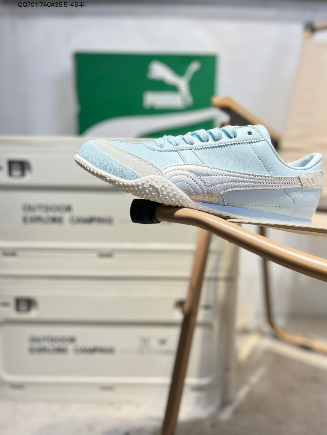 💰110
Open Yy x PUMA彪马 H-Street 薄底鞋 百搭舒适 耐磨 低帮 生活休闲鞋 男女同款 灰棕色 
透气网面鞋身是对复古运动美学的致敬
它不仅延续了PUMA一贯的运动基因
更保证了穿着时的舒适度与透气性
让双脚在夏日也能自由“呼吸” 经典的鞋型设计
带着岁月沉淀的韵味
官方货号: 405256 QQ7011740#35.5-45半