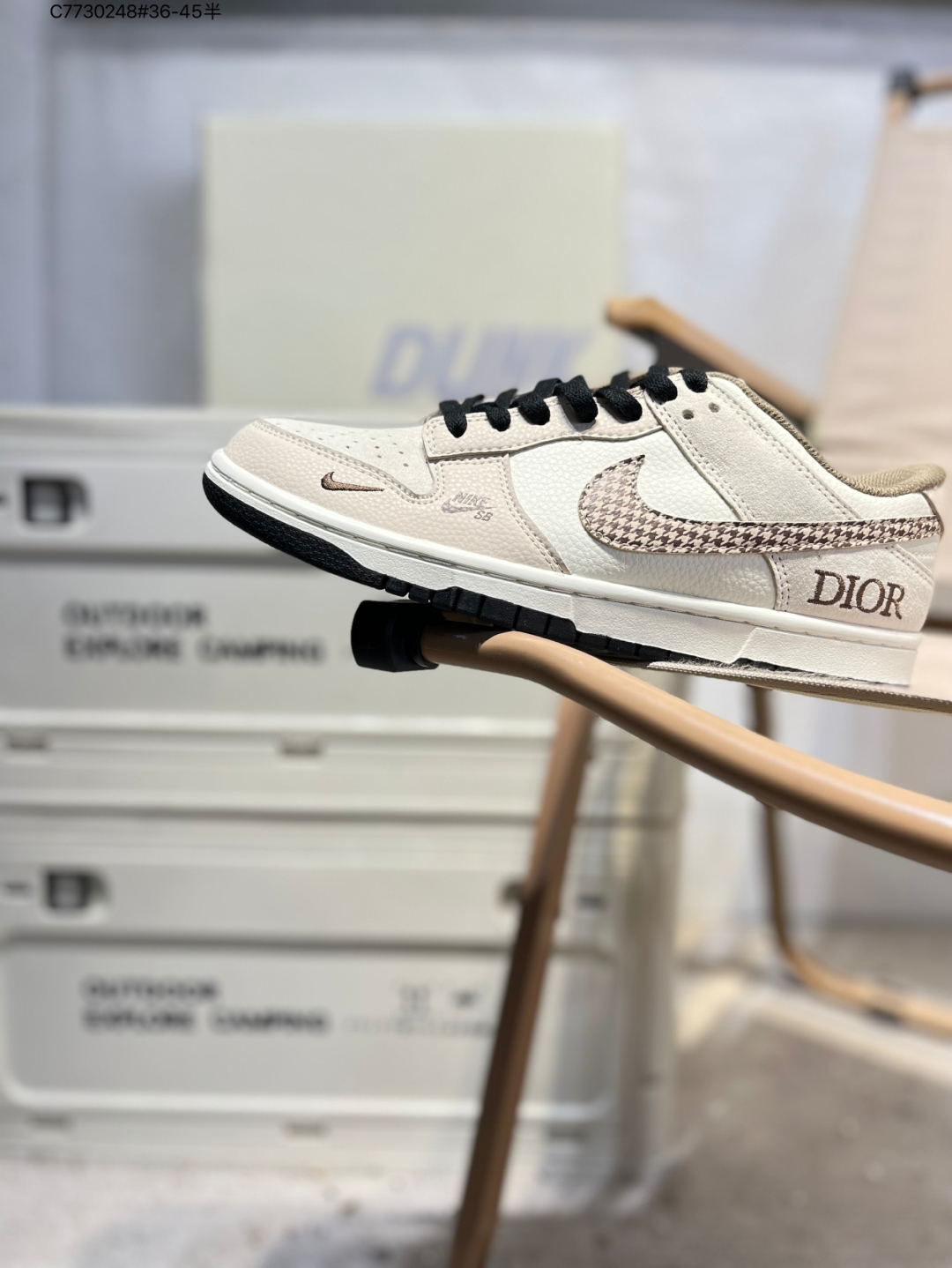 💰145
🈴️开学季福利特价❗️纯原头层版本 Nike SB Dunk Low 大厂出品 极力推荐 新配色
原装头层材料 独家版型蒸餾加工
帶來的是更好的视觉和脚感体验
大厂纯原品质出货 清洁度 
电绣工艺 皮料切割干净无任何毛边 细节完美DJ2024 C7730248#36-45半