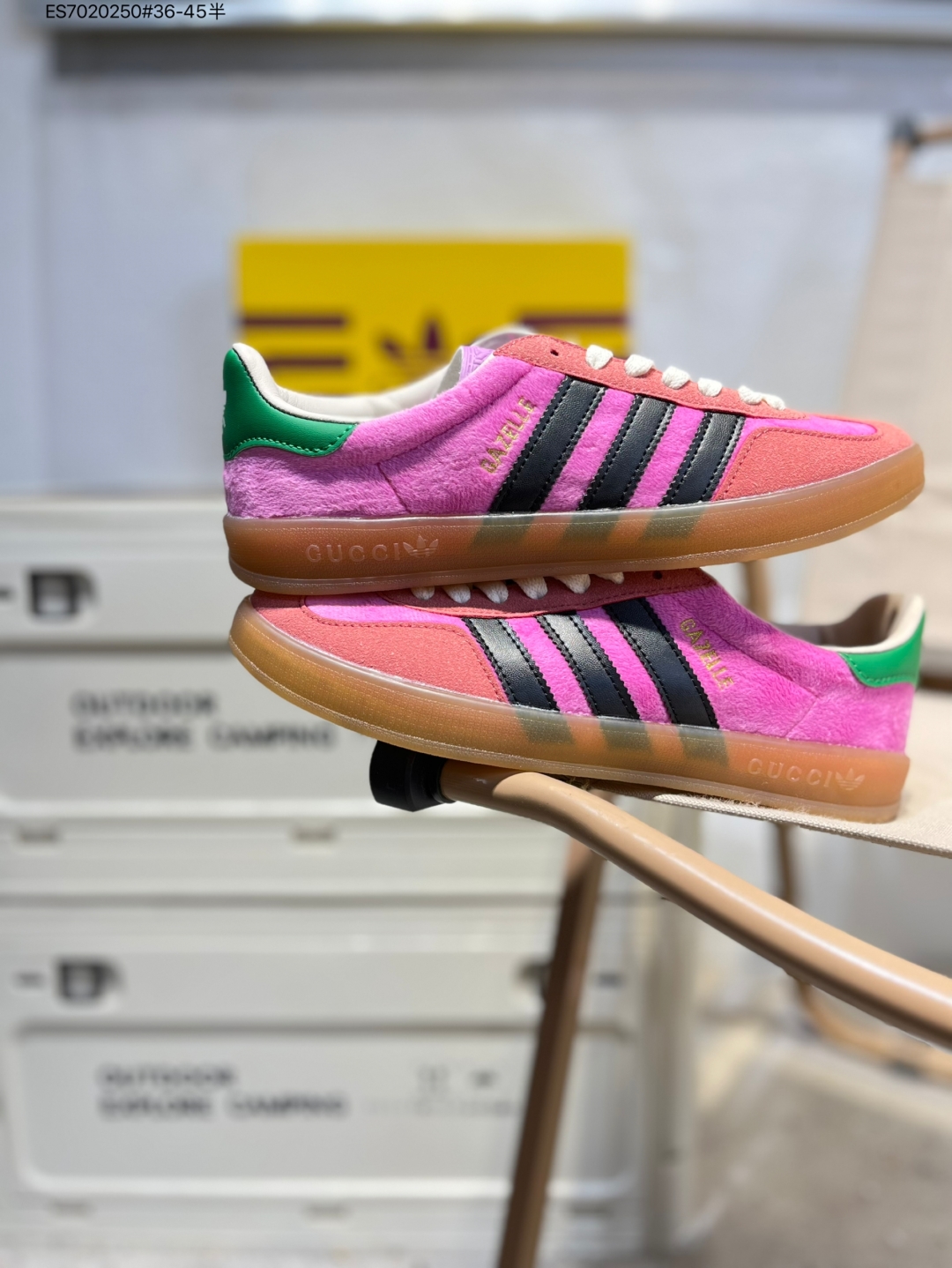 💰130
开学季福利特价❗️阿迪达斯Adidas Originals Gazelle"Esquisite Gucci"德训 羚羊系列低帮复古百搭休闲运动板鞋707864 ES7020250#36-45半