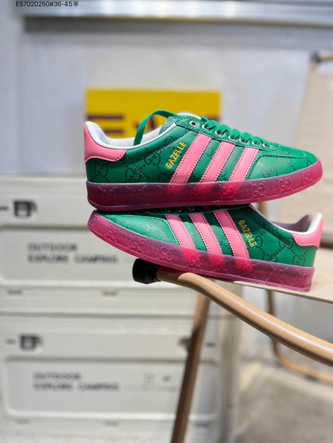 💰130
开学季福利特价❗️阿迪达斯Adidas Originals Gazelle"Esquisite Gucci"德训 羚羊系列低帮复古百搭休闲运动板鞋707864 ES7020250#36-45半