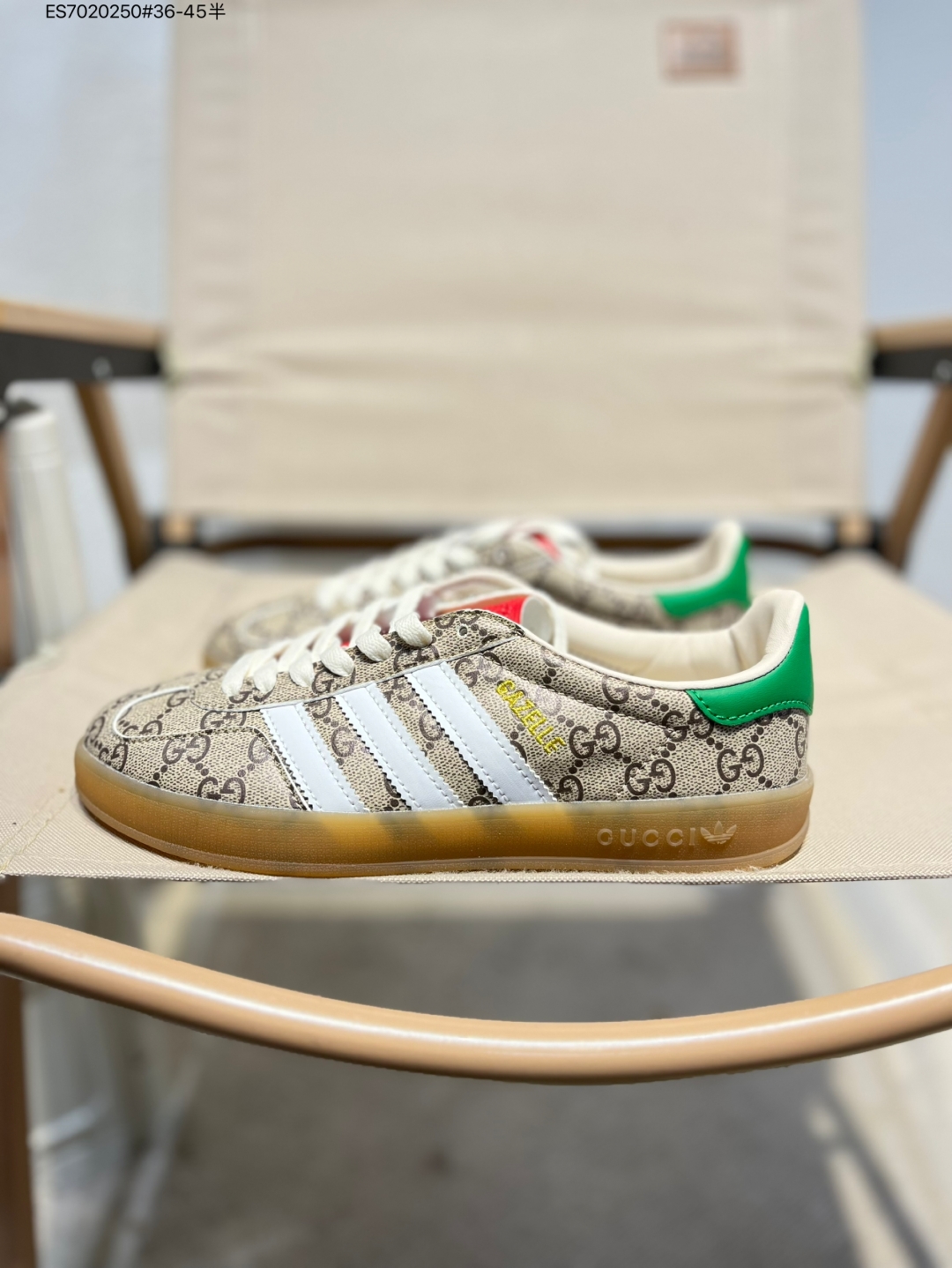 💰130
开学季福利特价❗️阿迪达斯Adidas Originals Gazelle"Esquisite Gucci"德训 羚羊系列低帮复古百搭休闲运动板鞋707864 ES7020250#36-45半