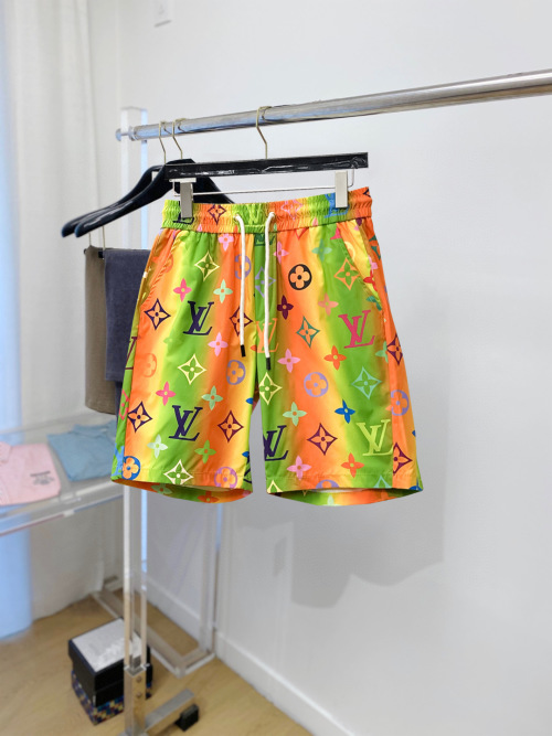 Louis Vuitton 2025 Summer Men's Printed Shorts - Comfortable & Luxurious 1 Louis Vuitton 2025 Summer Men's Printed Shorts - Comfortable & Luxurious
