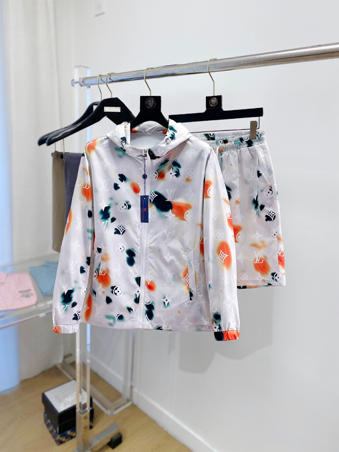 Louis Vuitton 2025 Summer Sunscreen Suit: Lightweight, Breathable, and Stylish