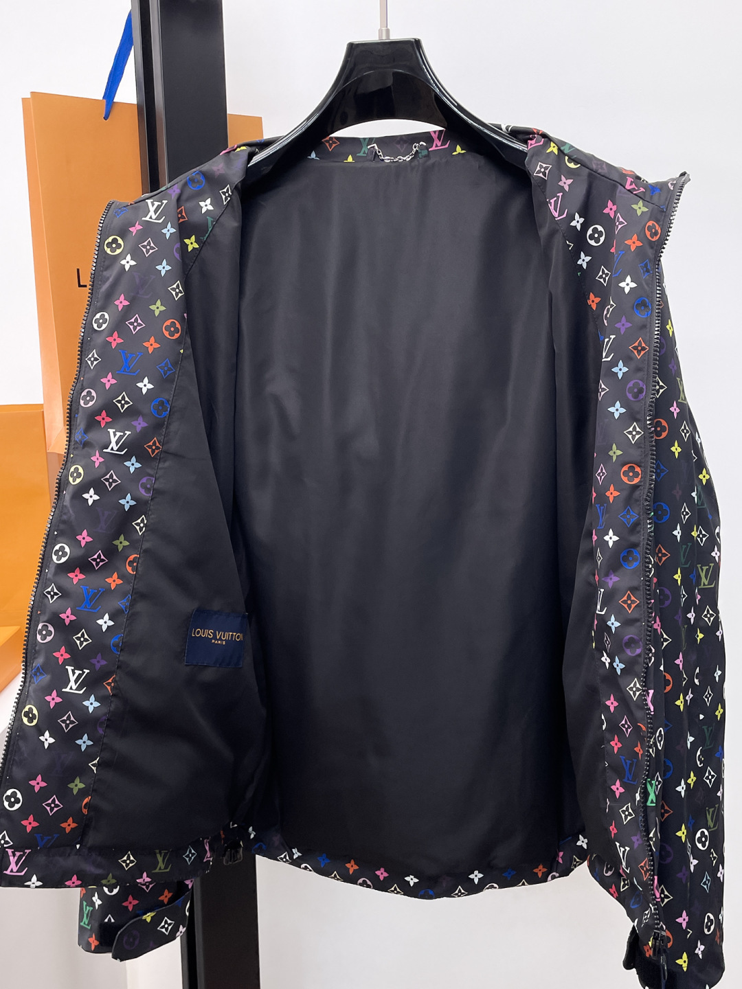 LV men Louis VuittonLV 2026 New ， ， ! ， ， ， ， ！ Logo ！ ， Get ! ， ， ， ! ：M-3XL ！ — photo 3
