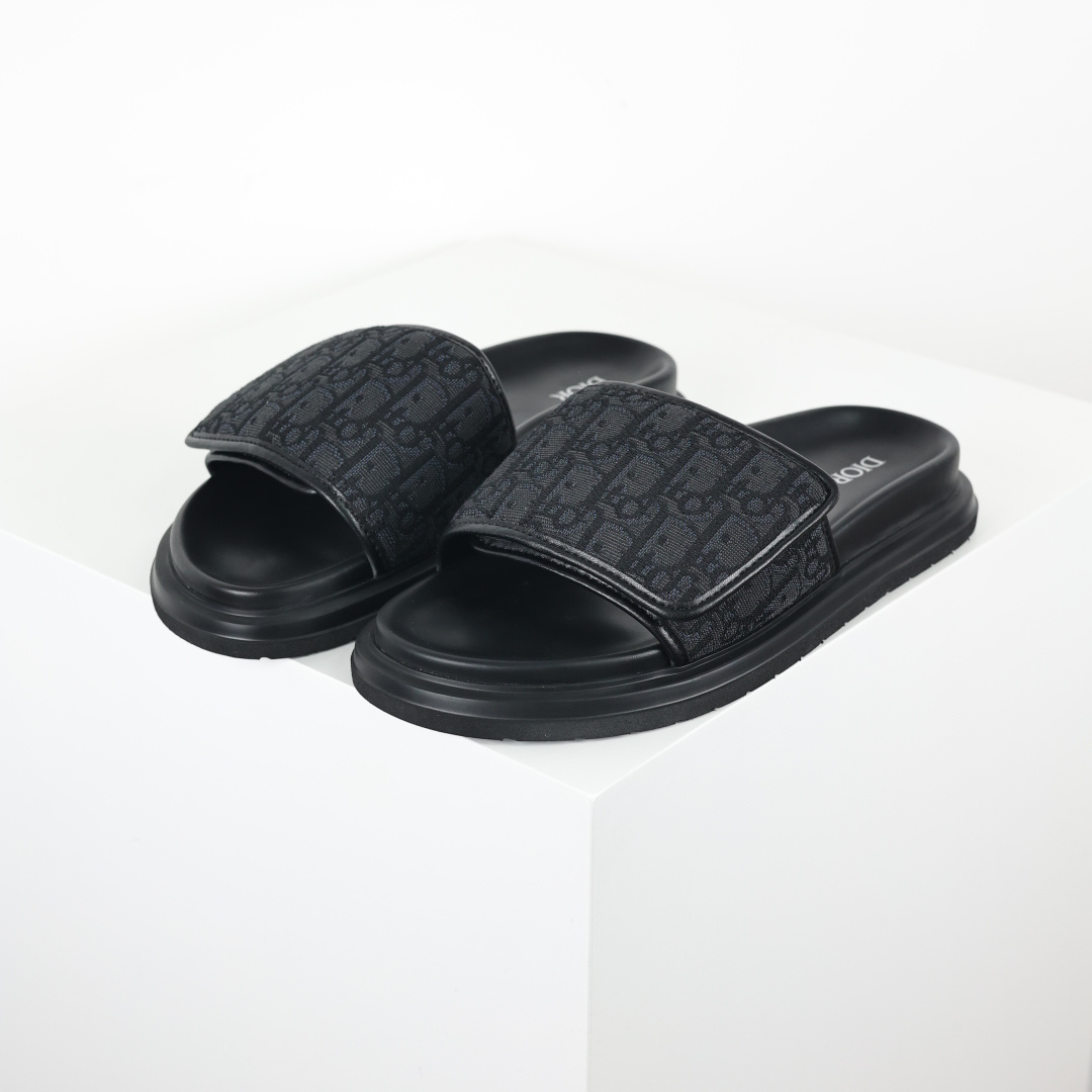 Alternative view of Sandals W370300 13363