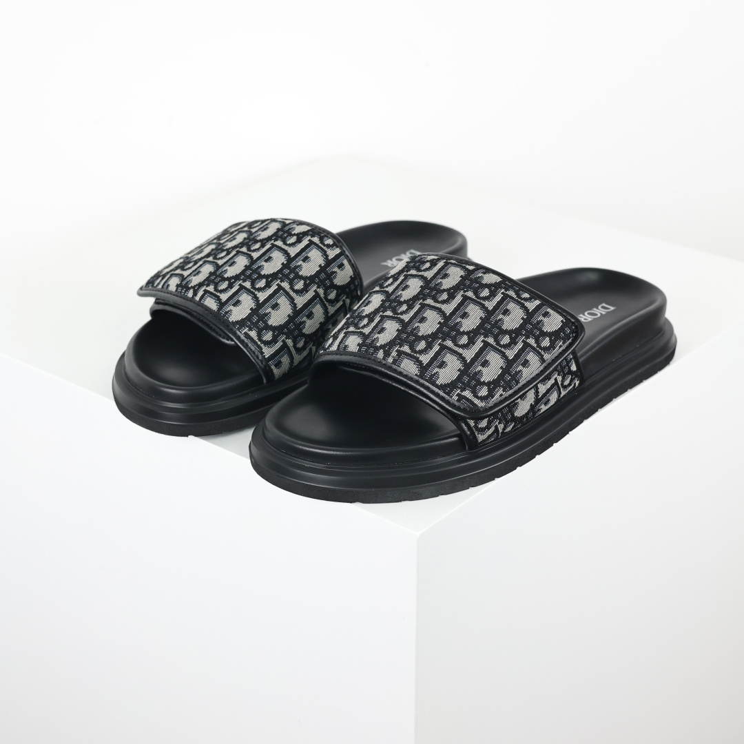 Alternative view of Sandals W370300 13359