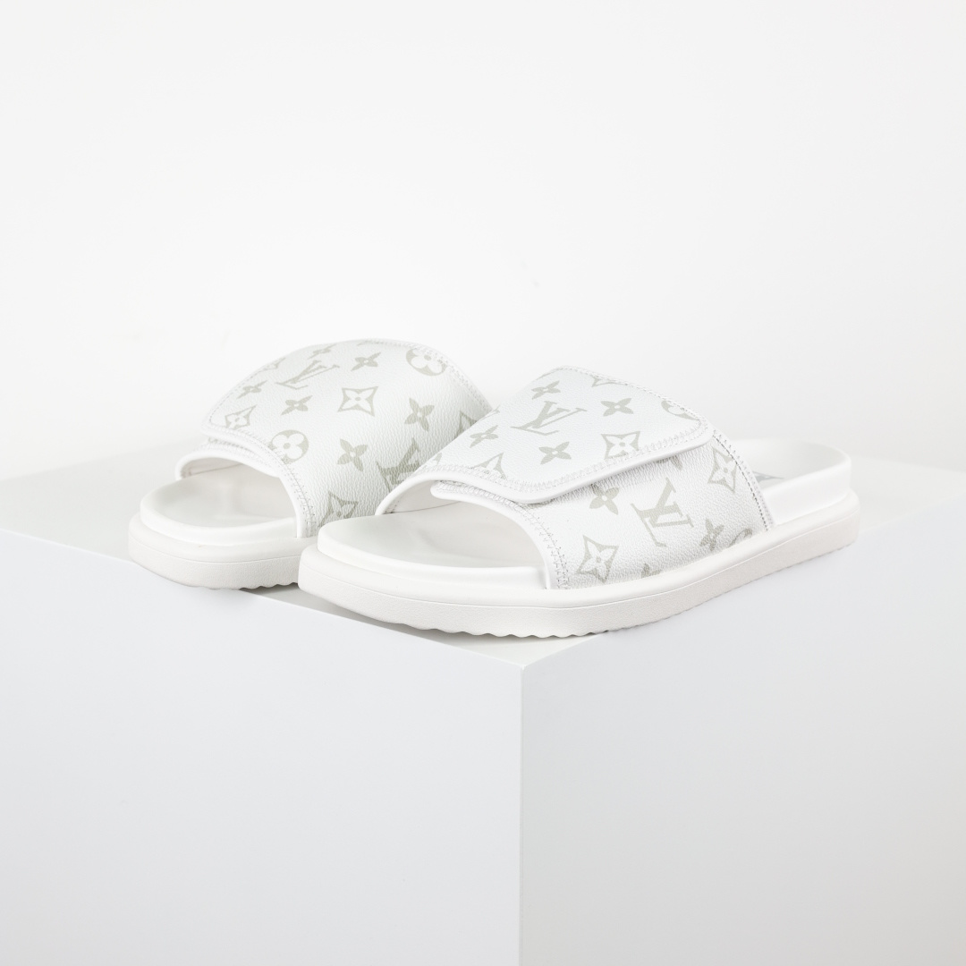 Sneakers W370300 13351