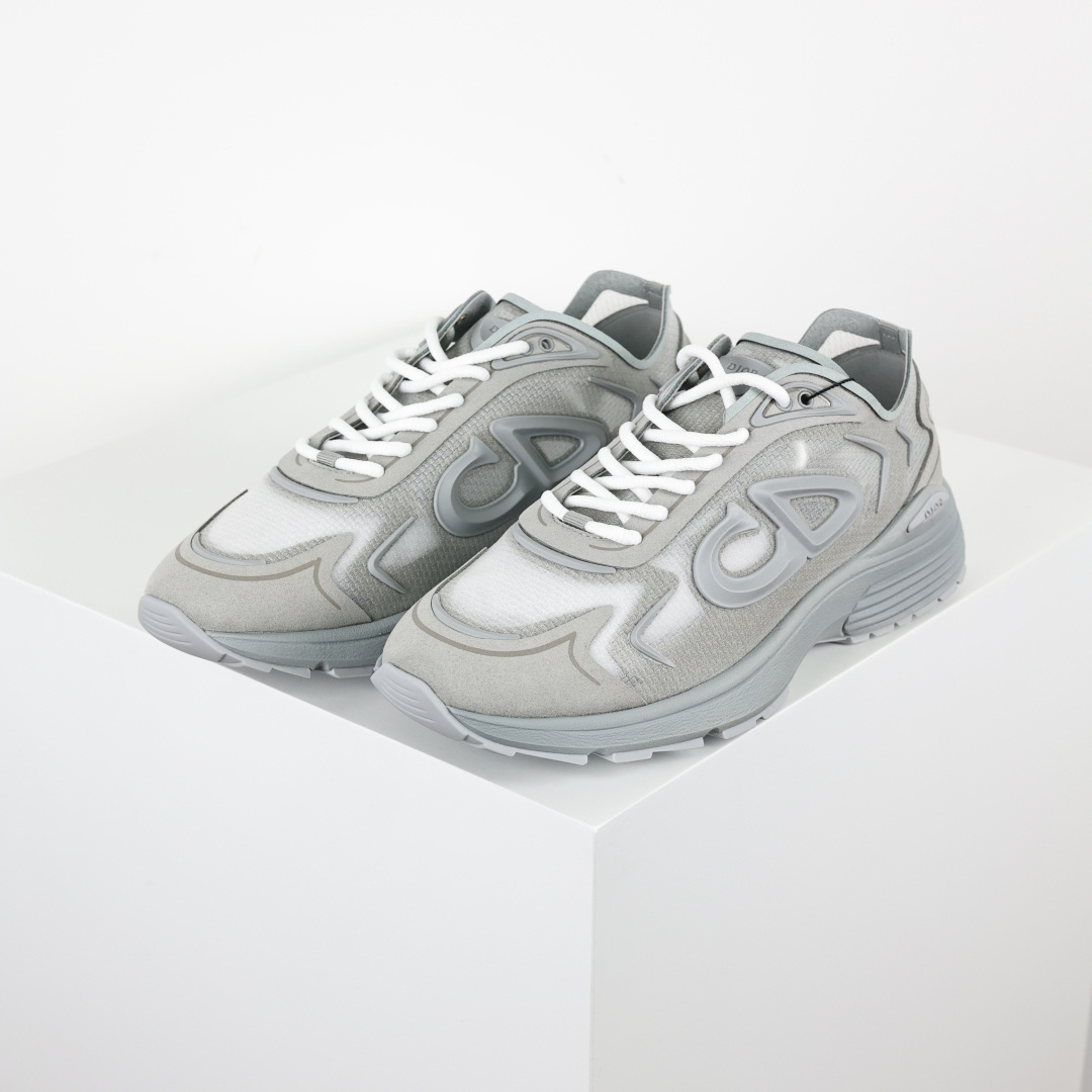 Alternative view of Sneakers W499420 13407