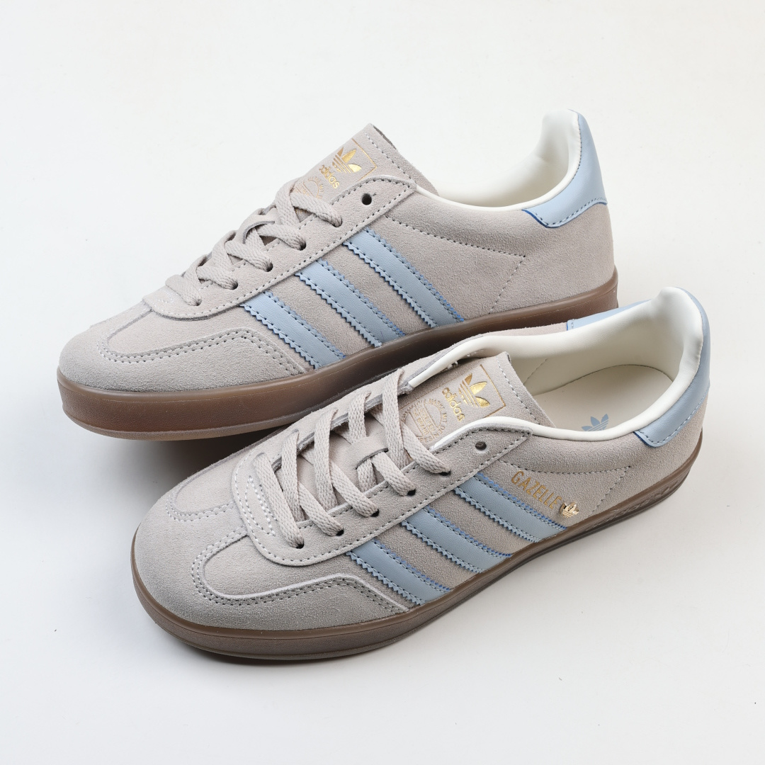Alternative view of Sneakers 10201