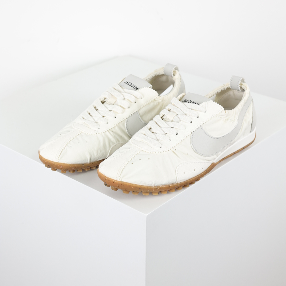 Alternative view of Sneakers F398320 10518