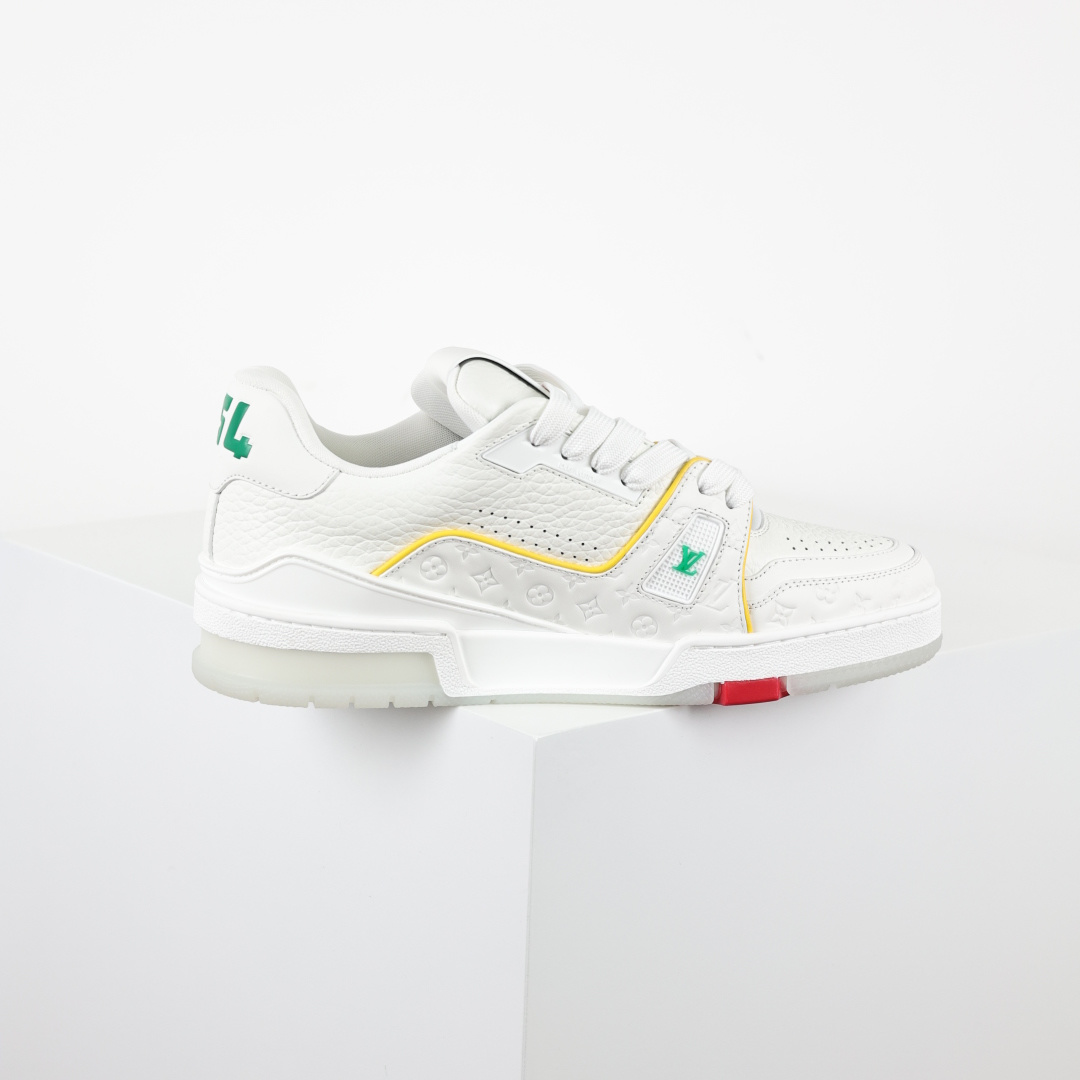 550 Lv Trainer X1 Max版本 高奢经典巅峰 邮轮限定