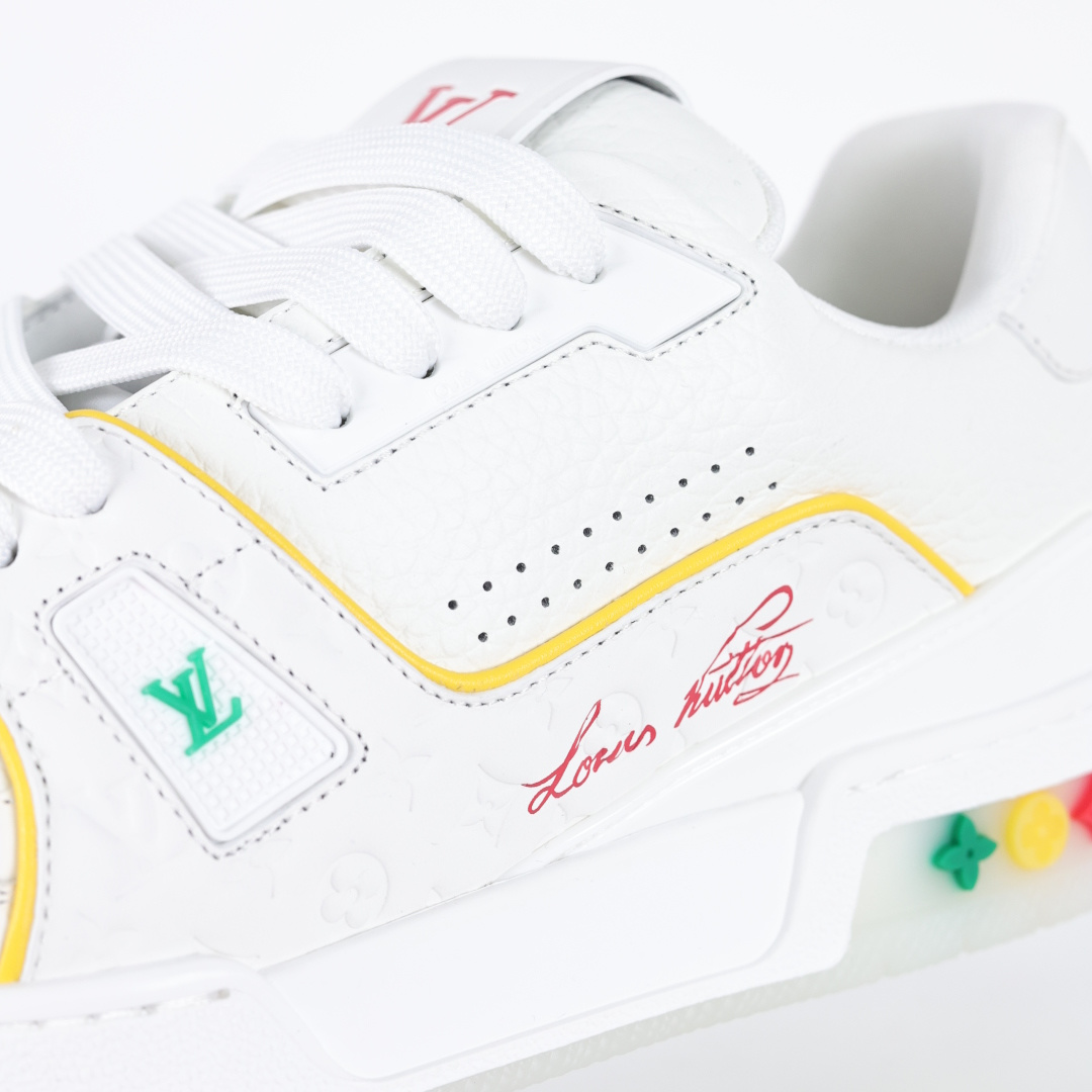 550 Lv Trainer X1 Max版本 高奢经典巅峰 邮轮限定