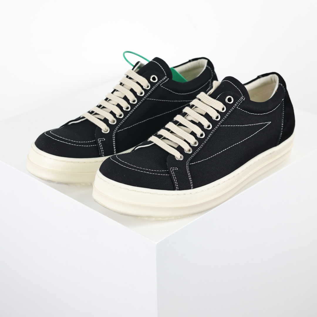 RO 欧文斯 Rickowens DRKSHDW Temple 帆布鞋最新版底模，字体凹进去的！一比一规