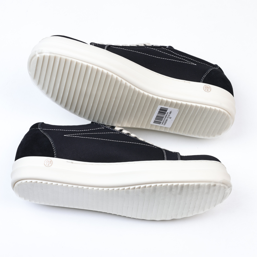 RO 欧文斯 Rickowens DRKSHDW Temple 帆布鞋最新版底模，字体凹进去的！一比一规