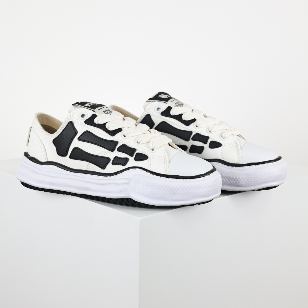 AMIRI ×Maison Mihara Yasuhiro Skel-Top Low 帆布鞋 白色￼东莞