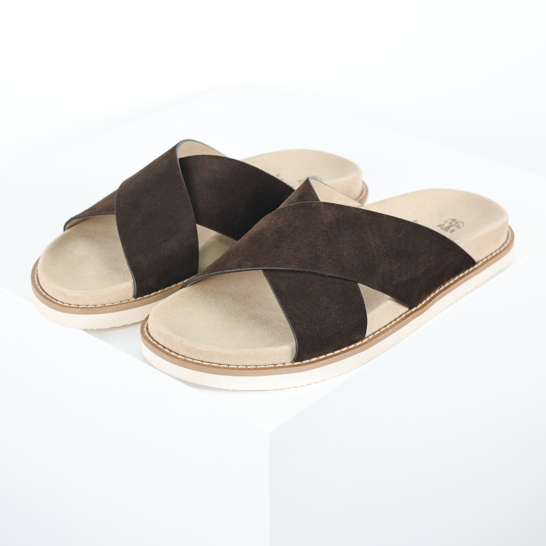 X1 版本 Brunello Cucinelli 绒面革 Bc交叉拖 棕色鞋面甄选进口牛反绒皮打造，深棕